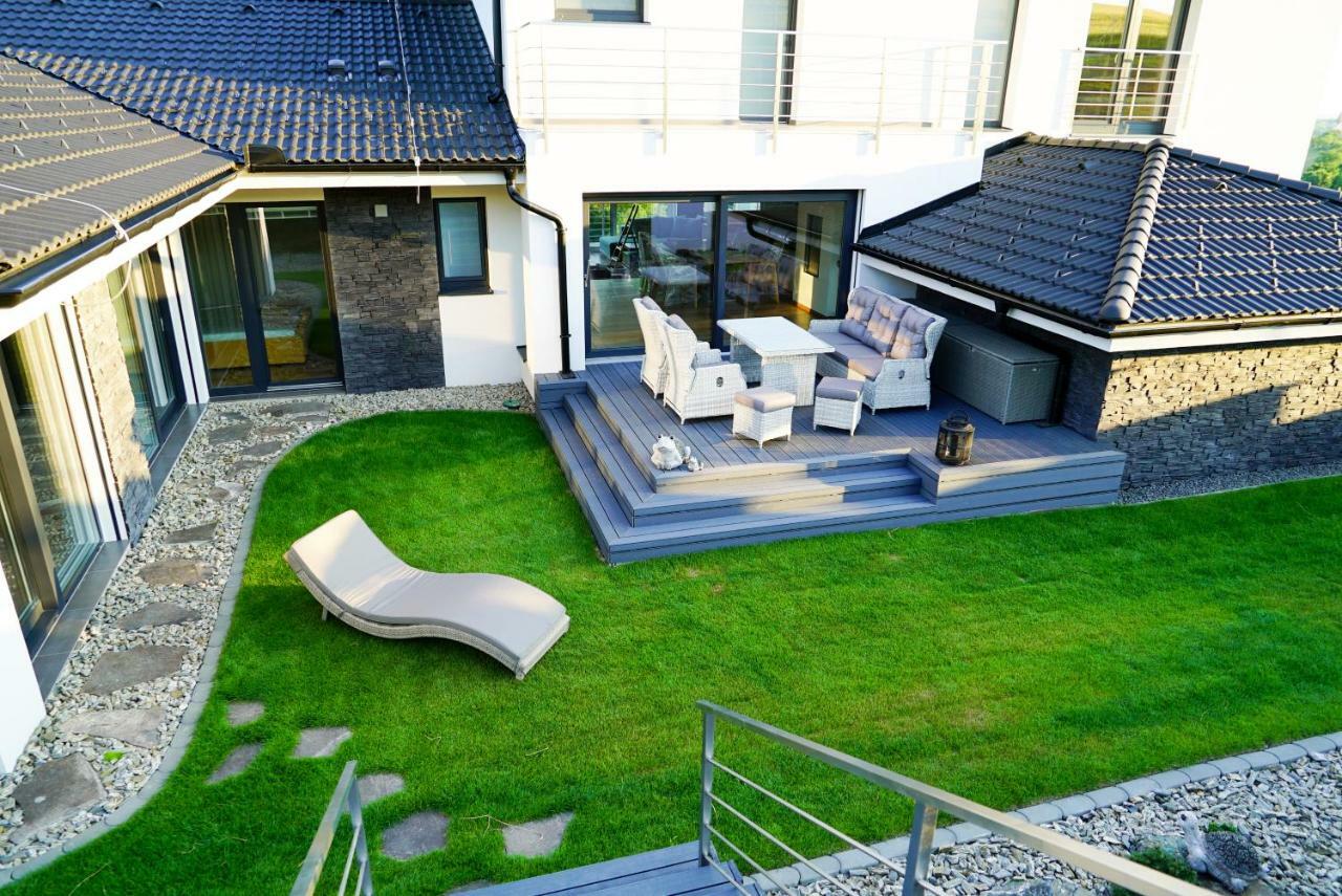 Luxury Villa Moravany nad Vahom Ngoại thất bức ảnh